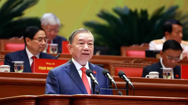Tổng Bí thư Tô Lâm trình bày Báo cáo của Ban Chấp hành Trung ương khóa XIII về các văn kiện trình Đại hội XIV của Đảng tại phiên khai mạc đại hội