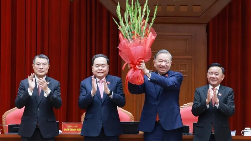Ban Chấp hành Trung ương Đảng khóa XIV thống nhất tuyệt đối bầu đồng chí Tô Lâm tiếp tục giữ chức Tổng Bí thư