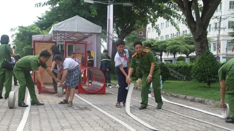 Đưa phòng cháy chữa cháy vào giáo dục