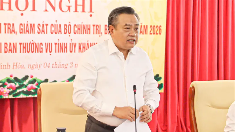 Công bố quyết định kiểm tra, giám sát của Bộ Chính trị, Ban Bí thư tại Khánh Hòa