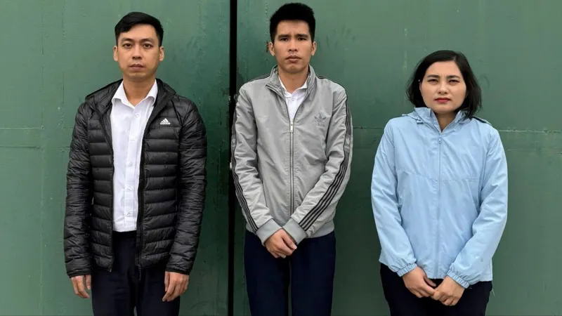 Khởi tố 3 nhân viên ngân hàng bị cáo buộc làm giả giấy tờ cho doanh nghiệp vay tiền