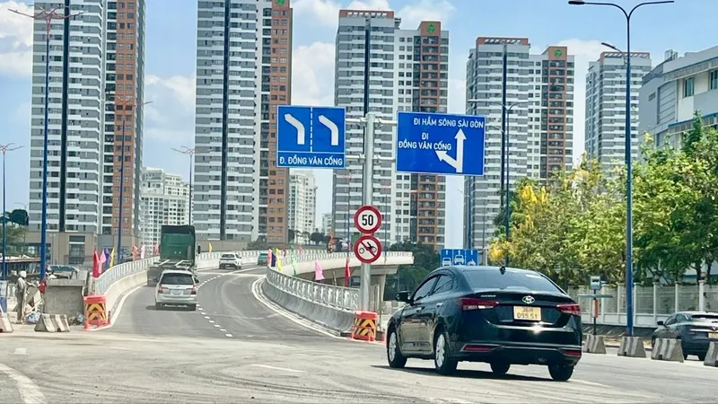 Thông xe nhánh cầu vượt N3 nút giao thông An Phú