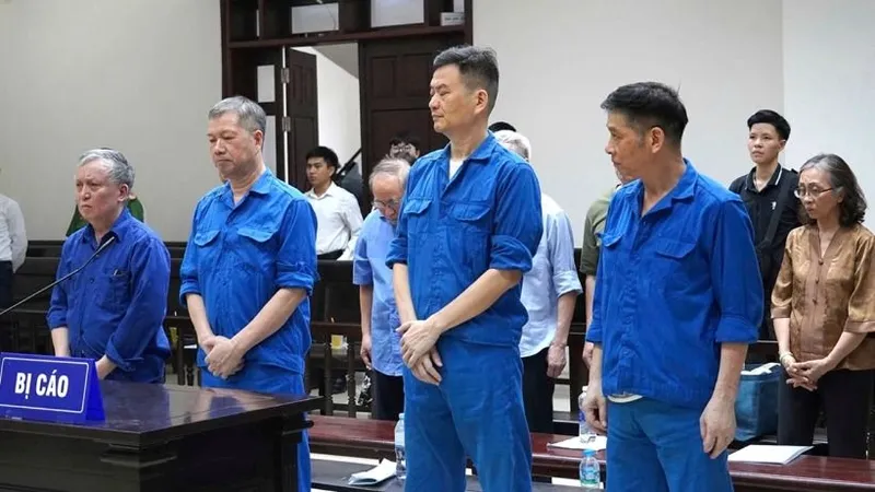 Cựu lãnh đạo Tổng Công ty Xi măng Việt Nam xin miễn trách nhiệm hình sự vì bị ung thư