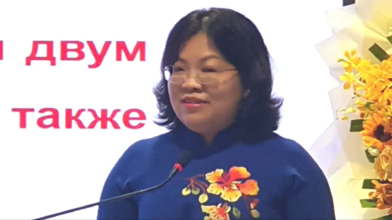 TPHCM kỷ niệm 36 năm Quốc khánh Liên bang Nga