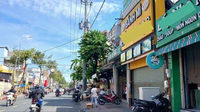 Vụ hàng loạt người nhập viện sau ăn bánh mì Đồng Tháp: Số ca nhập viện tăng lên 128
