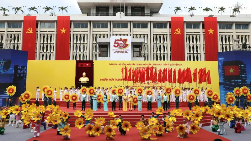 Tổng duyệt chương trình Lễ Kỷ niệm 50 năm Ngày Thành phố Sài Gòn – Gia Định vinh dự mang tên Chủ tịch Hồ Chí Minh