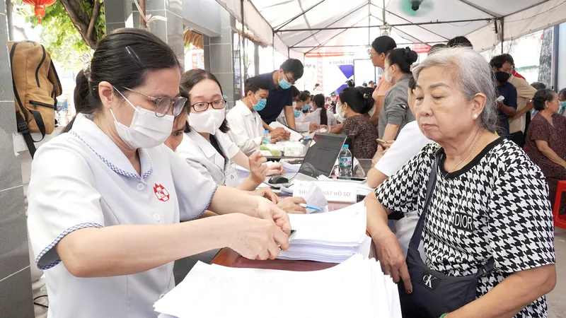 Quản lý sức khỏe người dân theo vòng đời