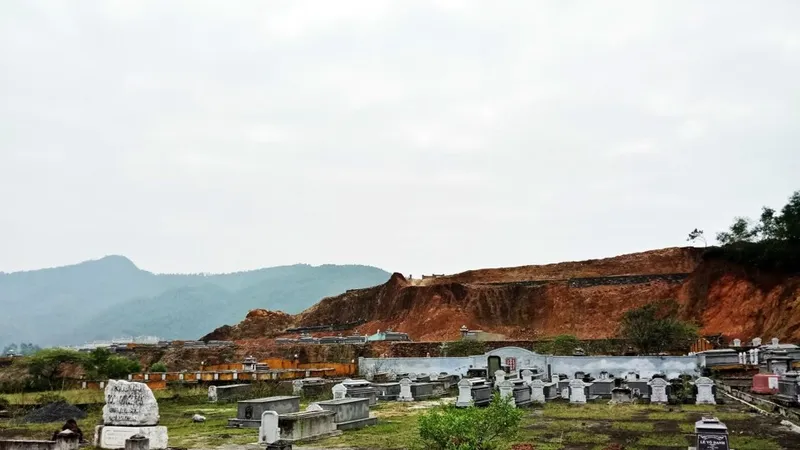 Nghĩa trang Hòa Sơn