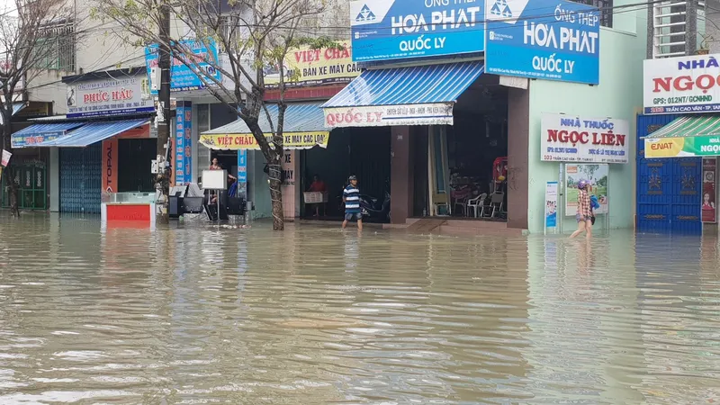 Quảng Nam chìm trong biển nước