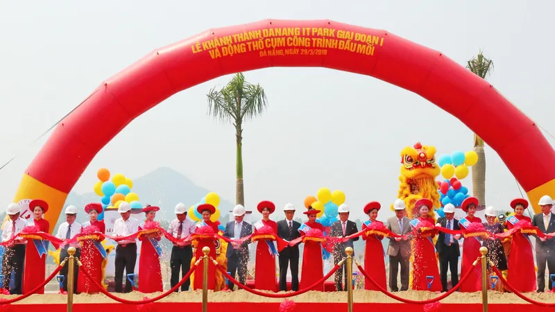Khánh thành giai đoạn 1 khu công nghệ thông tin tập trung