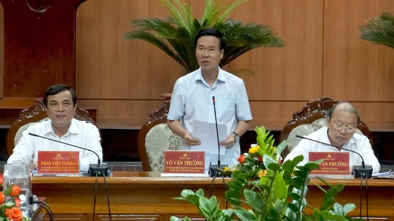 Quyết liệt hơn trong đấu tranh chống “Diễn biến hoà bình”