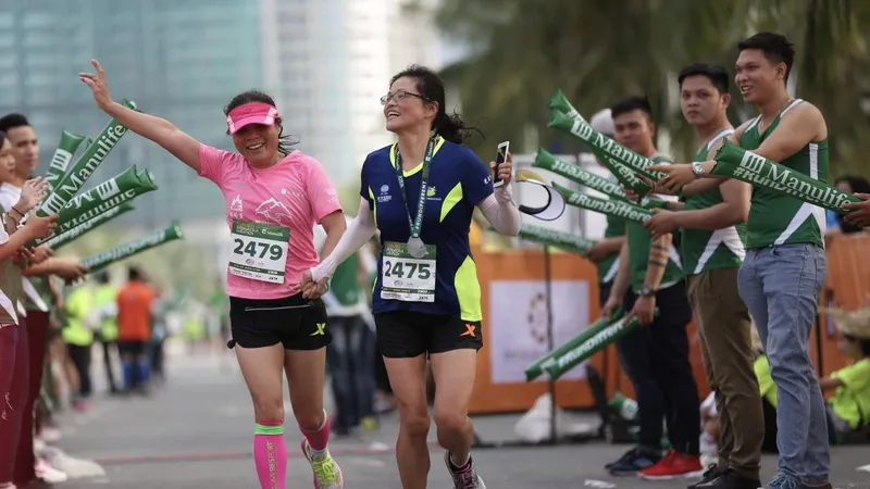 Hơn 9.000 vận động viên tham dự cuộc thi Manulife Danang International Marathon 2019