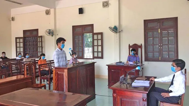 Phạt 9 tháng tù giam về hành vi đánh công an tại chốt kiểm soát dịch Covid-19