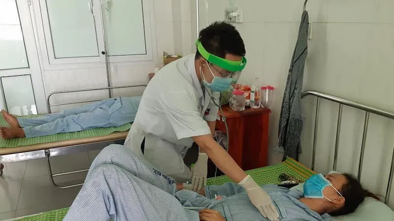 Sức khỏe 3 bệnh nhân bị nhiễm khuẩn do ăn pate Minh Chay ở Quảng Nam đã ổn định