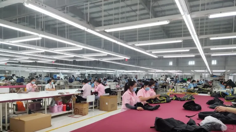 Long An quy định tạm thời F0, F1 được làm việc