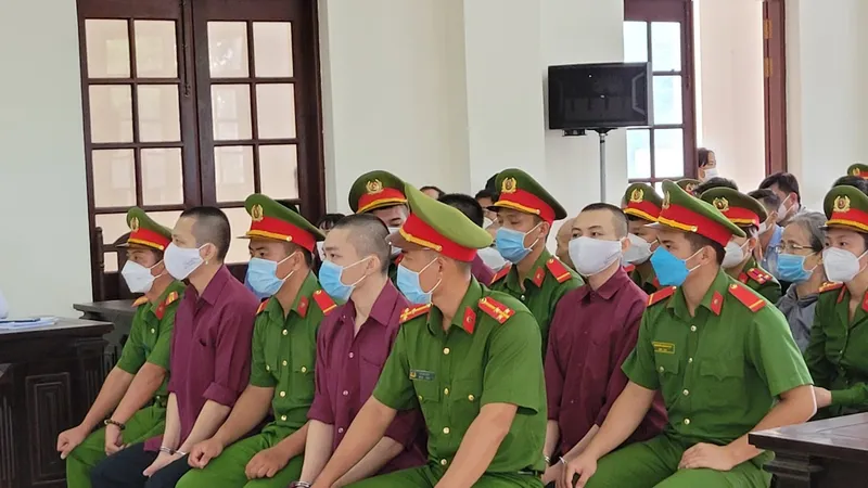 Tiếp tục phiên xét xử sơ thẩm ông Lê Tùng Vân và các đồng phạm