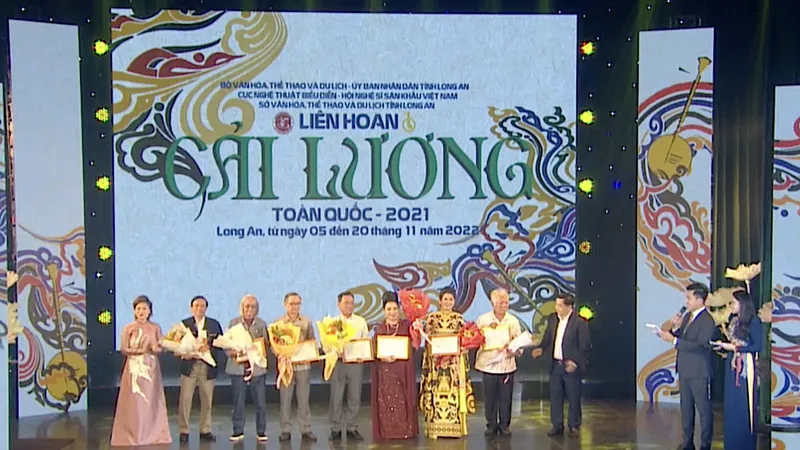 Liên hoan Cải lương toàn quốc 2021: Trao hơn 100 huy chương cho các vở diễn, cá nhân