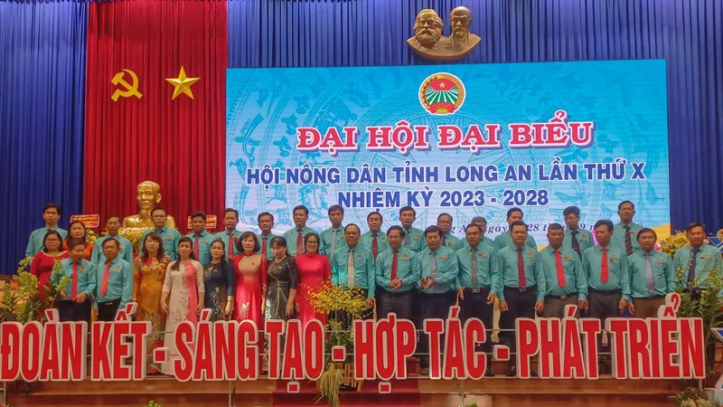 Ông Lê Văn Hùng tái đắc cử Chủ tịch Hội Nông dân Long An