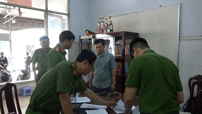 Long An: Bắt cựu đăng kiểm viên nhận hối lộ