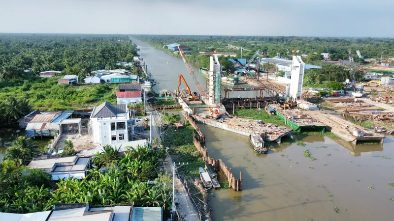  Tiền Giang: Đóng cống ngăn mặn Nguyễn Tấn Thành từ ngày 7-3 đến 12-4