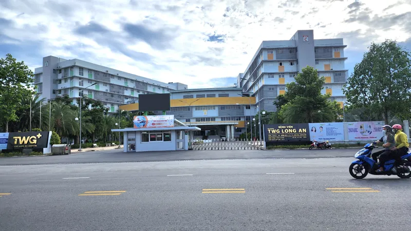 Công ty CP Bệnh viện Sản nhi Long An bị tố nợ lương người lao động 16 tỷ đồng