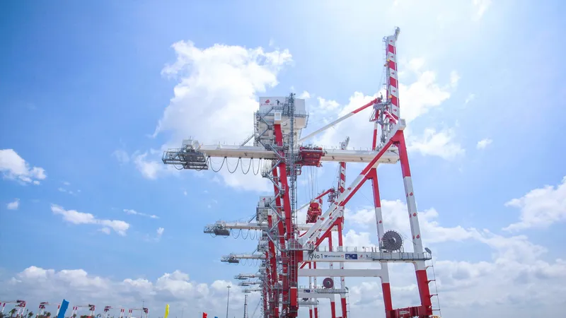 Long An xây dựng chính sách thu hút container vào cảng