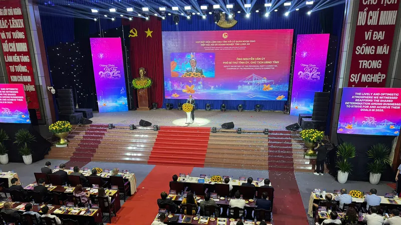 Long An sẽ tiếp tục cùng đồng hành, cùng phát triển với doanh nghiệp
