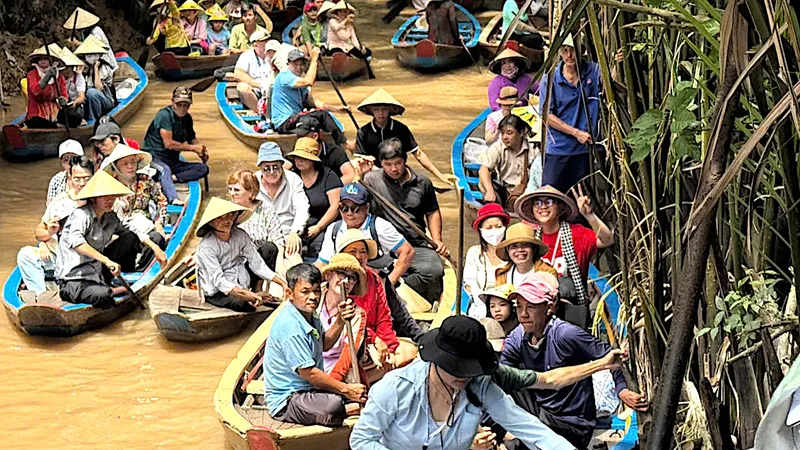 Du lịch Đồng Tháp, Tây Ninh sôi động dịp lễ 2-9: doanh thu hàng trăm tỷ đồng