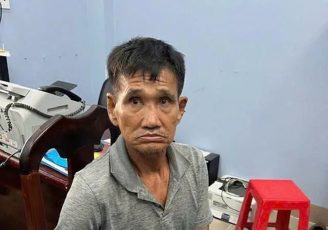 Hồ Văn Quân bị bắt giữ. Ảnh: CA