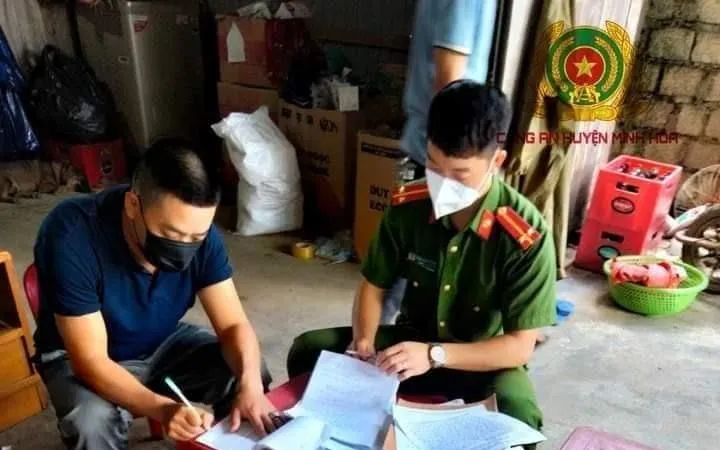 Cơ quan công an làm việc tại nhà đối tượng Cao Sơn Hải 
