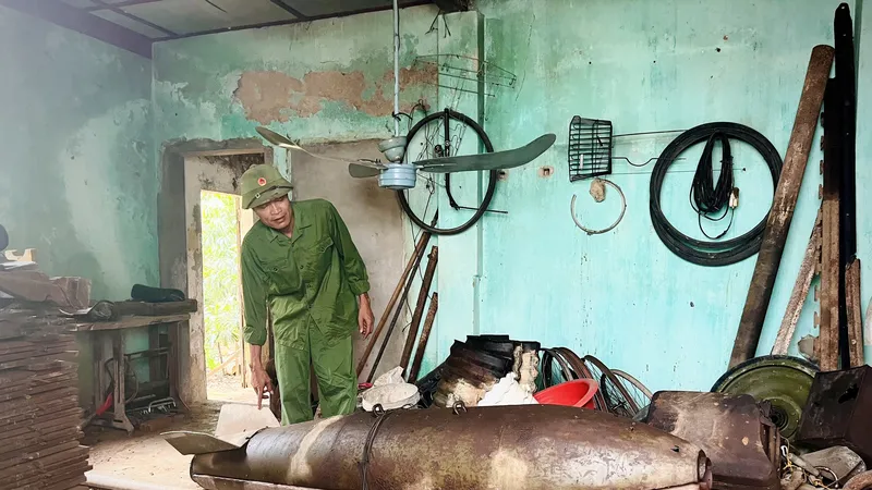 Người lưu giữ hơn 1.500 kỷ vật chiến tranh và thời bao cấp