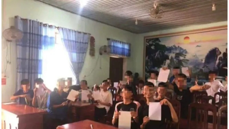 Vụ nam sinh bị 30 bạn học hành hung: Chấn thương tâm lý 23%