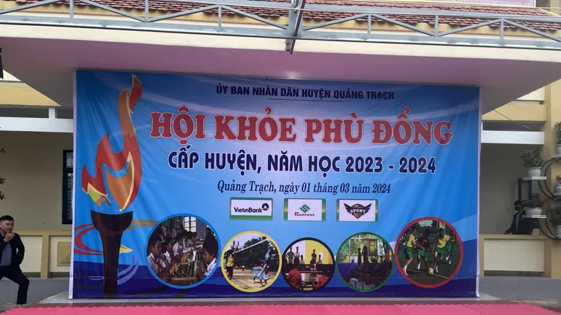 Quảng Bình: Một học sinh tử vong sau khi tham gia chạy bộ cự ly 200 mét