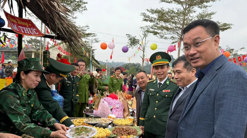 Quảng Bình: Rộn ràng biên cương với “Xuân Biên phòng - ấm lòng dân bản”