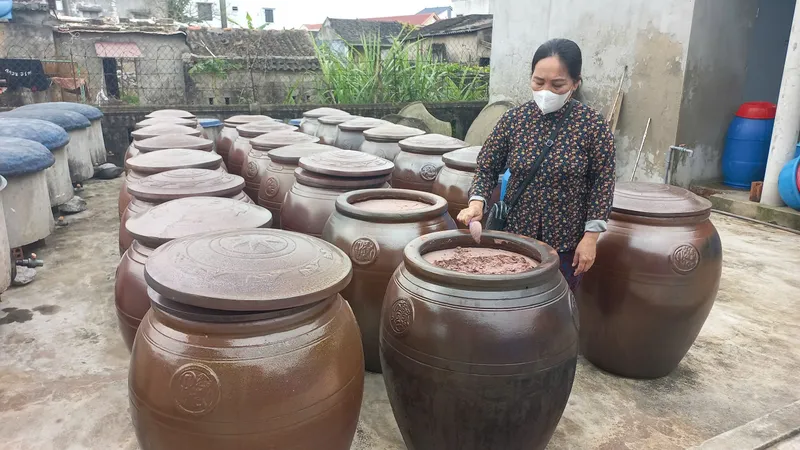 Nước mắm Nhân Thọ "chưng cất" tinh thần xứ Quảng