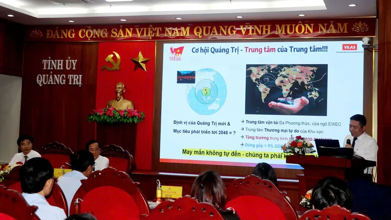 Quảng Trị tính đường bứt phá với mô hình khu thương mại tự do