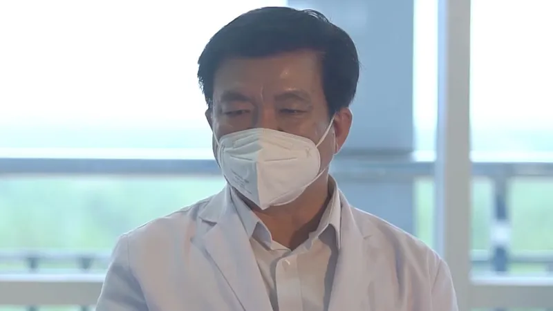 Khởi tố, bắt giam Giám đốc Bệnh viện Đa khoa tỉnh Vĩnh Long do liên quan đến vụ Việt Á