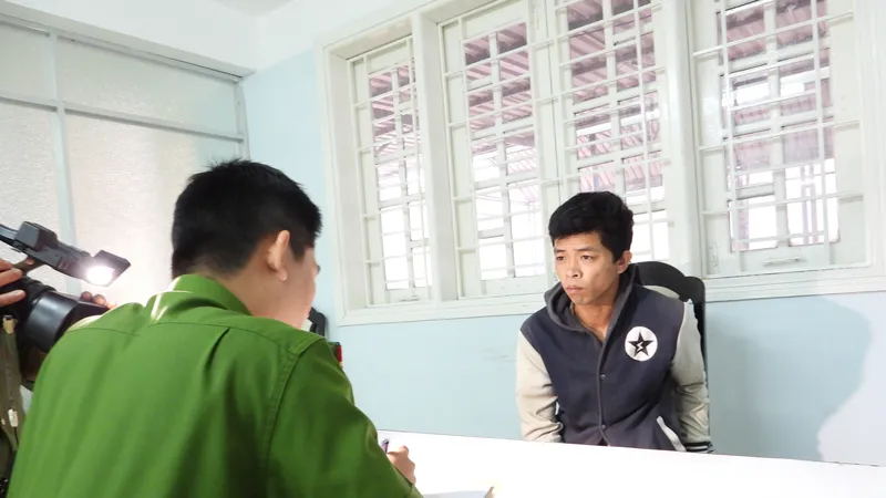  Bực tức vì tiếng ồn loa kẹo kéo, đâm chết người hát karaoke
