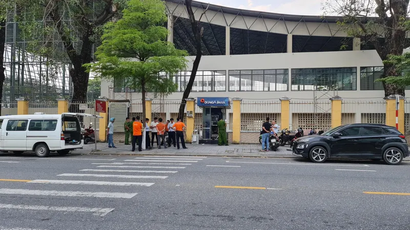 Đập trụ ATM, trộm két tiền ngay trung tâm Đà Nẵng