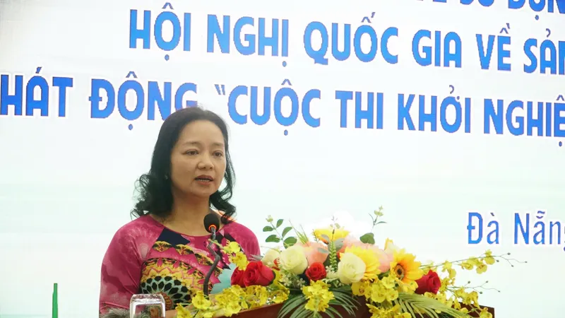Bà Nguyễn Thị Lâm Giang, Vụ trưởng Vụ Tiết kiệm năng lượng và phát triển bền vững phát biểu khai mạc hội nghị
