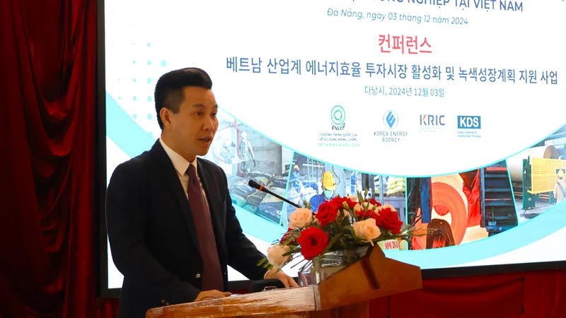 Ông Quách Quang Đông, Phó Vụ trưởng Vụ Tiết kiệm năng lượng và Phát triển bền vững phát biểu khai mạc