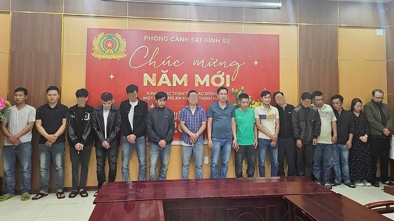 Các đối tượng tại cơ quan điều tra. Ảnh: CACC