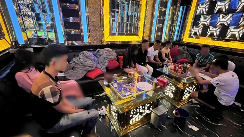 Đà Nẵng: Phát hiện hàng chục đối tượng mở tiệc ma túy trong quán karaoke
