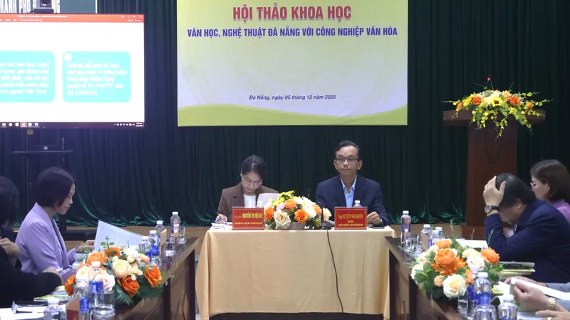 Quang cảnh hội thảo