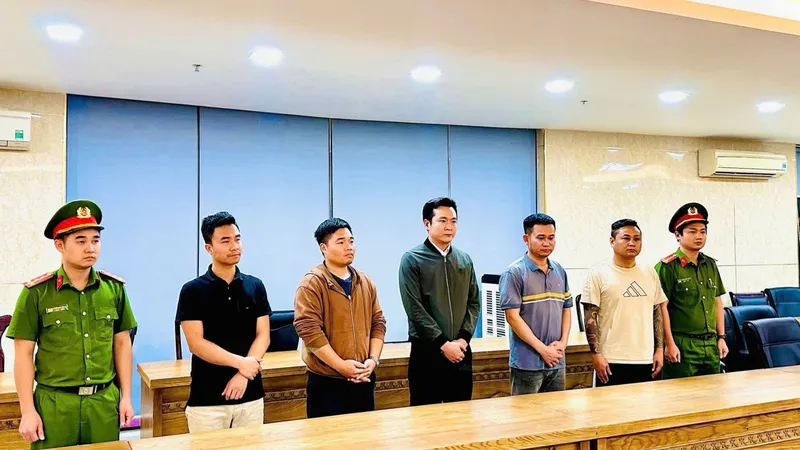 Các đối tượng tại cơ quan điều tra