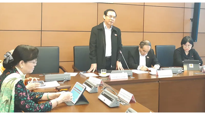 Bí thư Thành ủy TPHCM Nguyễn Văn Nên: Cần một giải pháp an ninh trật tự căn cơ, bền vững hơn 