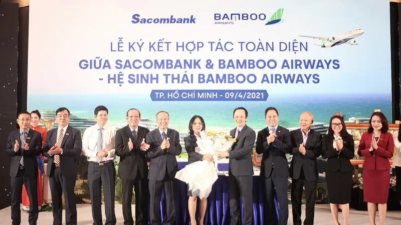 Sacombank và Bamboo Airways hợp tác toàn diện