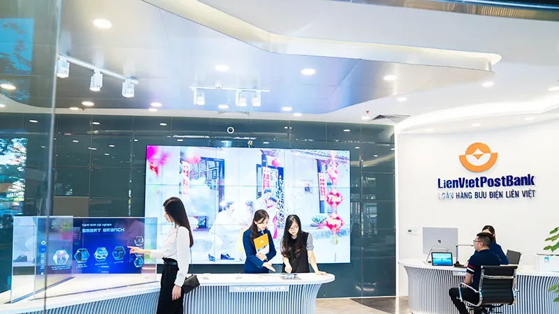 LienVietPostBank triển khai Phòng giao dịch thông minh