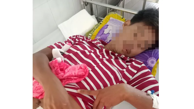 Anh Công đang điều trị ở bệnh viện