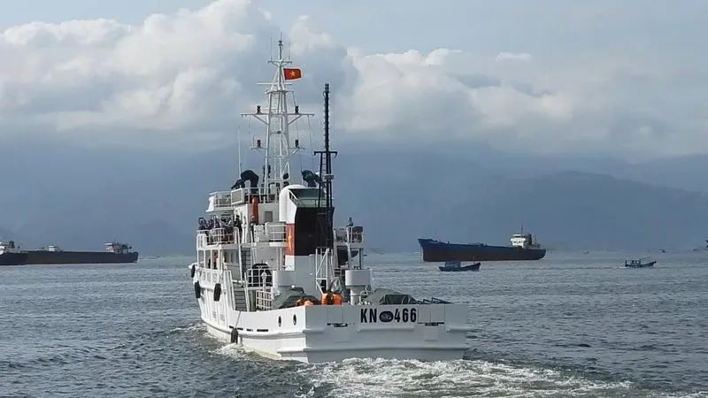 Bộ Tư lệnh Vùng Cảnh sát biển 3 kiểm tra công tác sẵn sàng chiến đấu, tuần tra tại Đặc khu Trường Sa